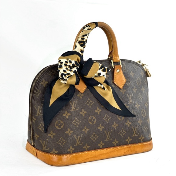 Louis Vuitton Handbags - 💎 Louis Vuitton Alma PM 💎